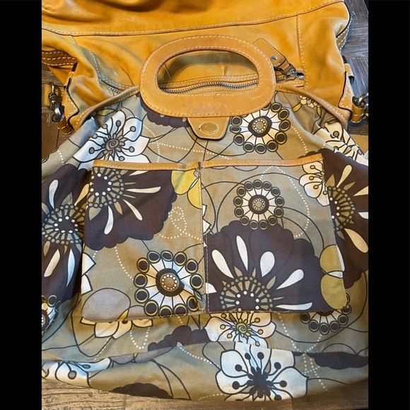 Fossil Pebbled Leather Satchel Crossbody🖤 - Picture 12 of 16